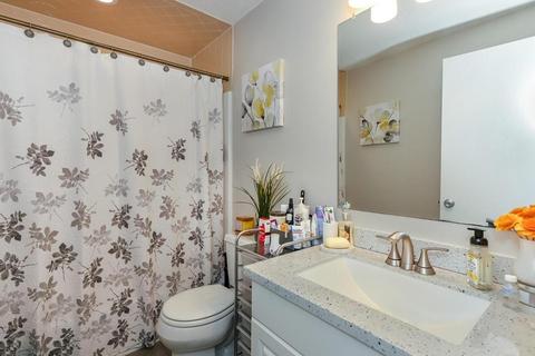 25 Pine St #M, Canton, MA 02021 photo 10