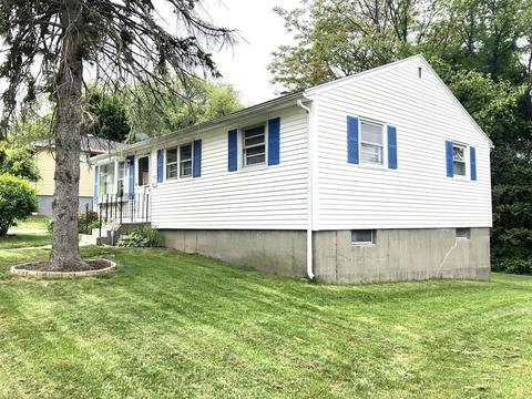 36 Dillon St, Worcester, MA 01604 photo 3