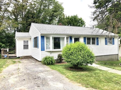 36 Dillon St, Worcester, MA 01604 photo 2