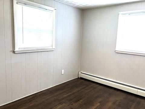 36 Dillon St, Worcester, MA 01604 photo 15