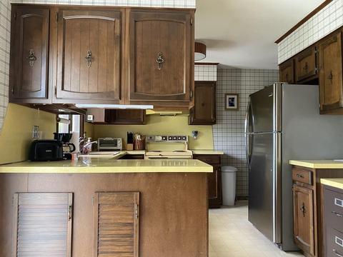 124 Overlook Dr, West Springfield, MA 01089 photo 9
