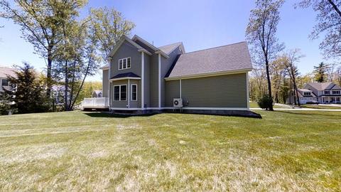 8 Gable Dr, Epping, NH 03042 photo 5