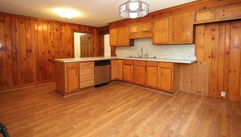 9 W Main St, Erving, MA 01344 photo 13