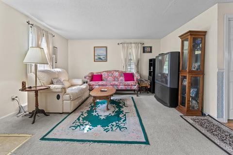 263 Nottingham Dr, Barnstable, MA 02632 photo 8