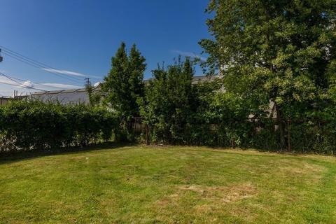 12 Anthony St, Fall River, MA 02721 photo 6