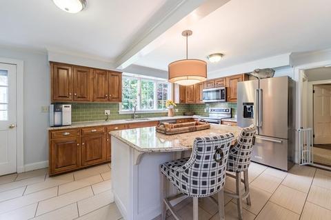 93 King St, Reading, MA 01867 photo 12