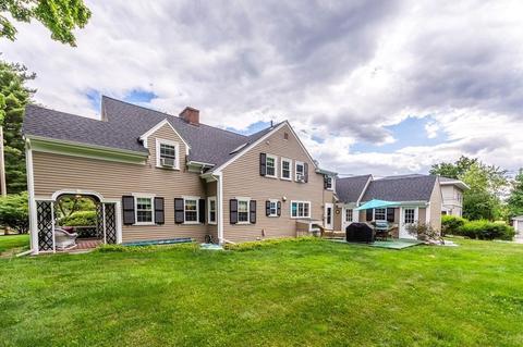 93 King St, Reading, MA 01867 photo 4