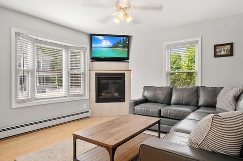 150 Hale St, Beverly, MA 01915 photo 5