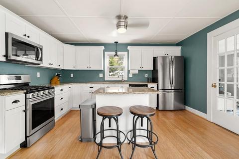 150 Hale St, Beverly, MA 01915 photo 9