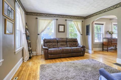 83 Hanscom Ave, Reading, MA 01867 photo 6