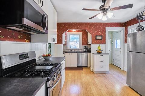 83 Hanscom Ave, Reading, MA 01867 photo 13