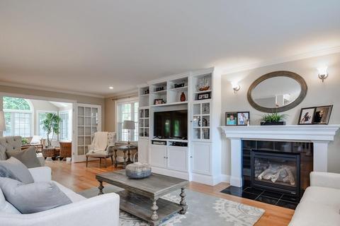3 Gilbert Rd, Natick, MA 01760 photo 3