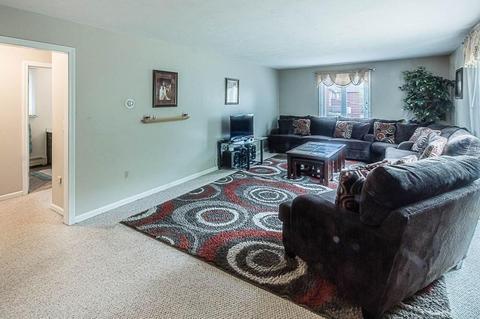 22 Colonial Dr, Mendon, MA 01756 photo 25