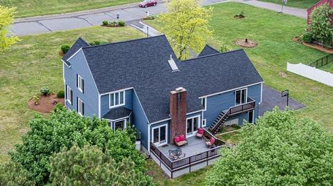 22 Colonial Dr, Mendon, MA 01756 photo 3