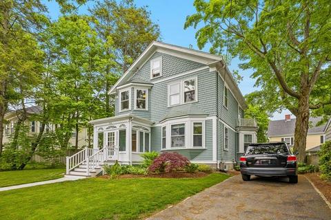 554 Washington St, Dedham, MA 02026 photo 2