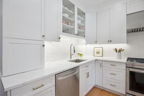 554 Washington St, Dedham, MA 02026 photo 17