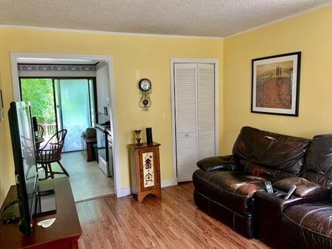 40 Taft Ave, Chicopee, MA 01020 photo 3
