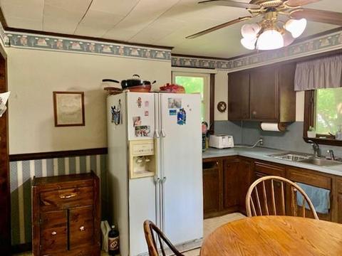 40 Taft Ave, Chicopee, MA 01020 photo 8