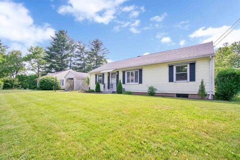 70 Kerry Dr, Springfield, MA 01118 photo 2