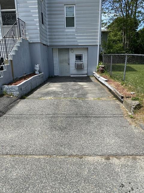 7 Benham St, Worcester, MA 01604 photo 6