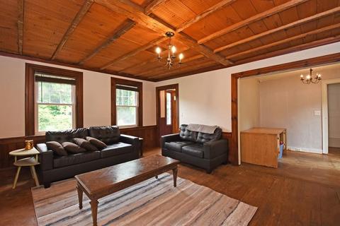 96 S Main St, Ashburnham, MA 01430 photo 10