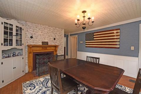 96 S Main St, Ashburnham, MA 01430 photo 8