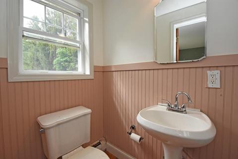 96 S Main St, Ashburnham, MA 01430 photo 16