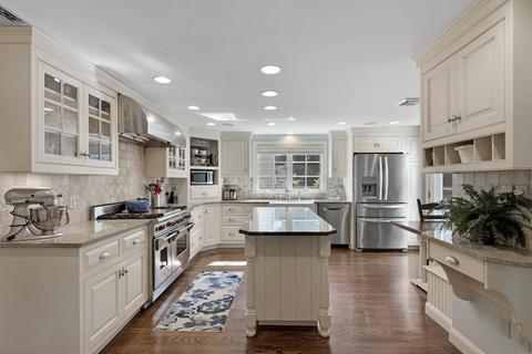 5 Ralph Rd, Marblehead, MA 01945 photo 4