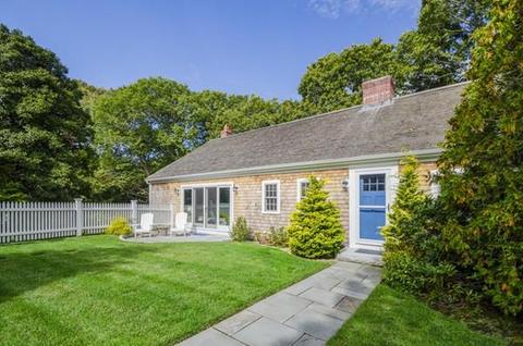 1355 Main St, Cotuit, MA 02635 photo 1