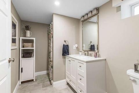 11 Eustis Ave, Wakefield, MA 01880 photo 27