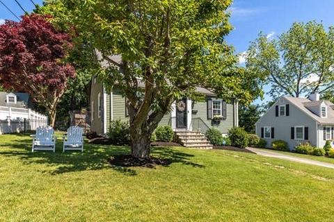 11 Eustis Ave, Wakefield, MA 01880 photo 3
