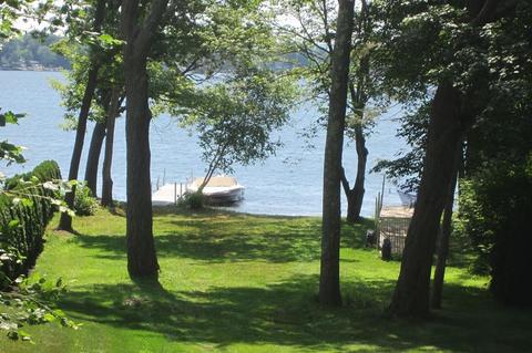 110 S Shore Rd, Webster, MA 01570 photo 2