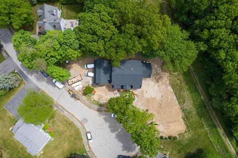 80 Fuller Brook Rd, Wellesley, MA 02482 photo 3