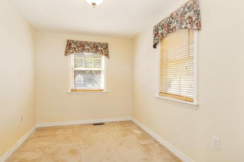 35 Sutcliffe Ave, Canton, MA 02021 photo 23