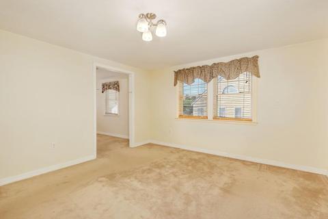 35 Sutcliffe Ave, Canton, MA 02021 photo 22