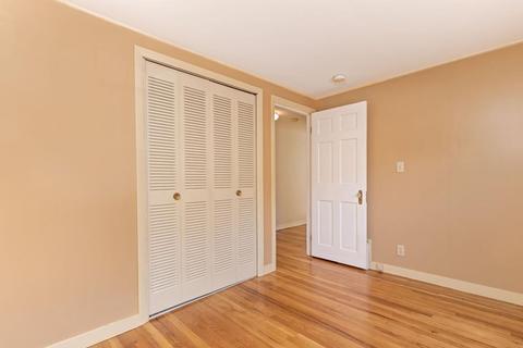 35 Sutcliffe Ave, Canton, MA 02021 photo 14