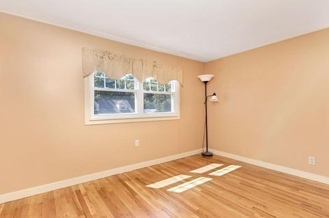 35 Sutcliffe Ave, Canton, MA 02021 photo 13