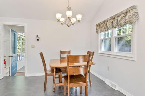 35 Sutcliffe Ave, Canton, MA 02021 photo 7