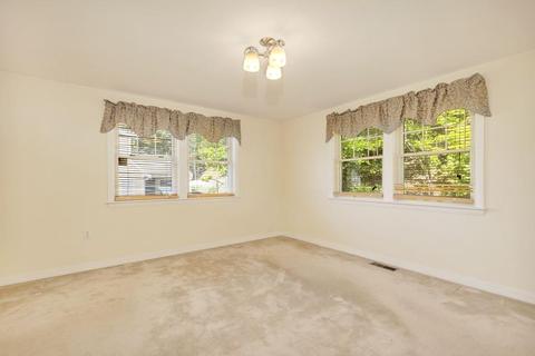 35 Sutcliffe Ave, Canton, MA 02021 photo 20