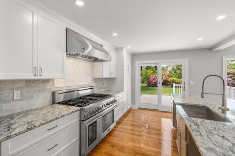 32 Parkvale Rd, Needham, MA 02492 photo 7