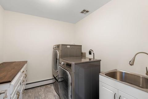 32 Parkvale Rd, Needham, MA 02492 photo 33