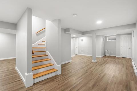 32 Parkvale Rd, Needham, MA 02492 photo 34