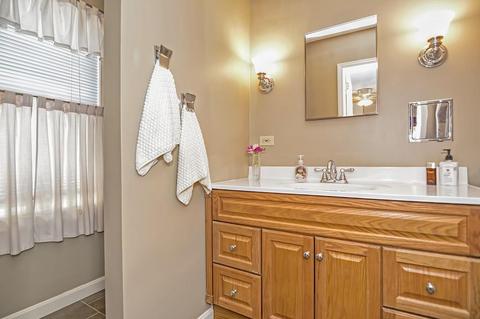 71 Diamond St, Walpole, MA 02081 photo 18