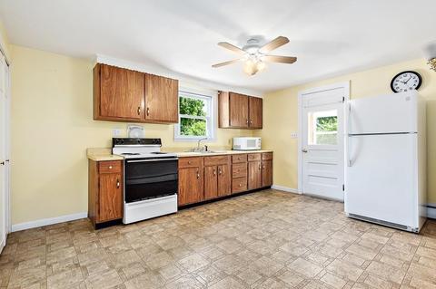 17 Jewett Rd, Beverly, MA 01915 photo 8