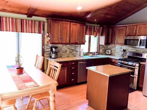 17 Thom Ave, Bourne, MA 02532 photo 9