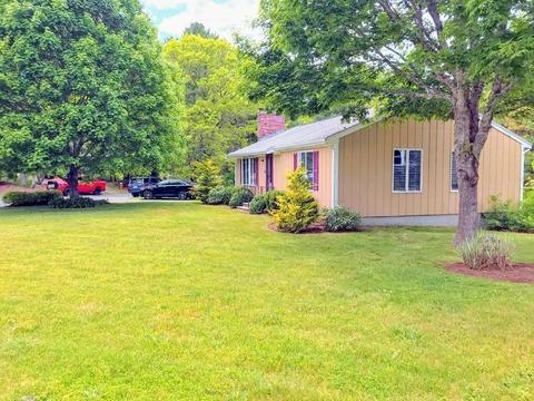 17 Thom Ave, Bourne, MA 02532 photo 4