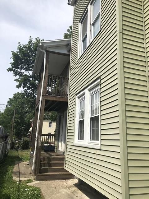 24 Van Horn Pl, Springfield, MA 01104 photo 4