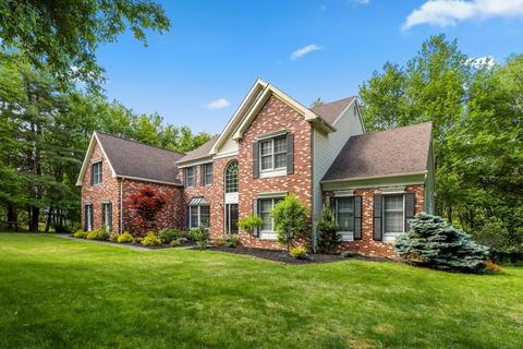 15 Waterman Rd, Canton, MA 02021 photo 2