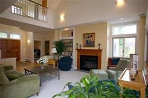 100 Lakeside Ave, Webster, MA 01570 photo 16