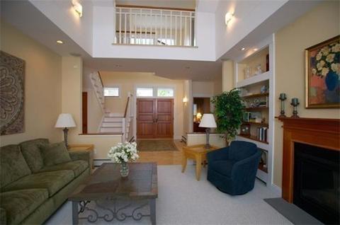 100 Lakeside Ave, Webster, MA 01570 photo 17